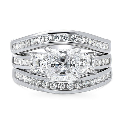 3-Stone 1.6ct Princess CZ Ring Set in Sterling Silver