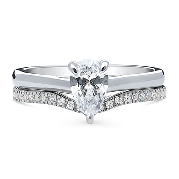 Solitaire 0.8ct Pear CZ Ring Set in Sterling Silver