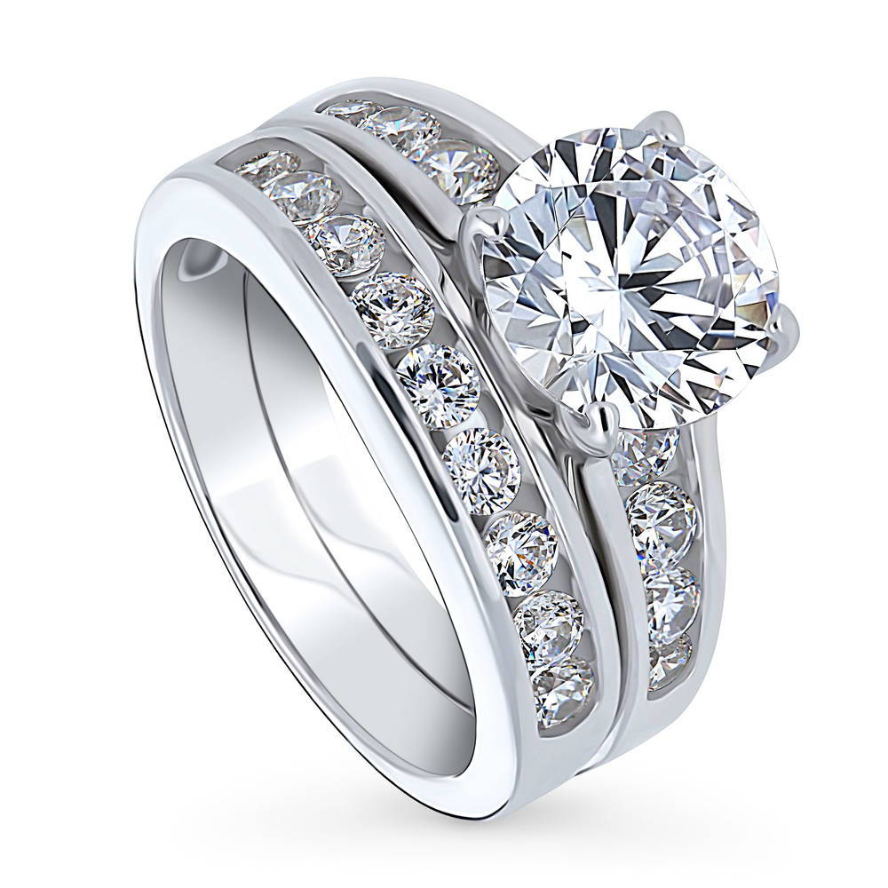 Solitaire 2.7ct CZ Ring Set in Sterling Silver