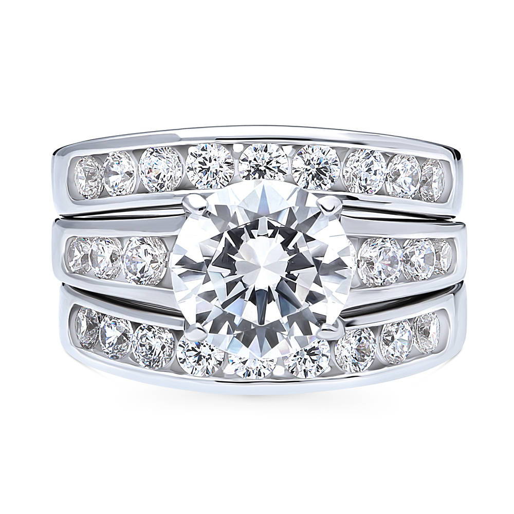 Solitaire 2.7ct Round CZ Ring Set in Sterling Silver