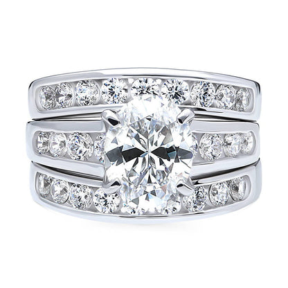 Solitaire 2.5ct Oval CZ Ring Set in Sterling Silver