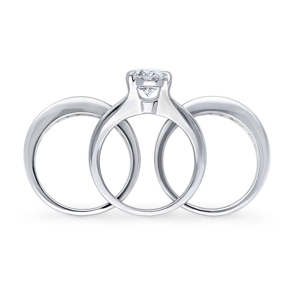 Alternate view of Solitaire 2.5ct Oval CZ Ring Set in Sterling Silver, 8 of 16